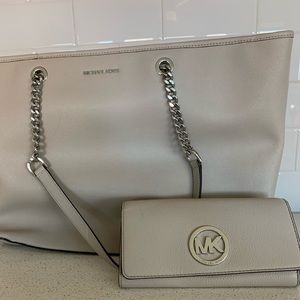 Michael Kors tote